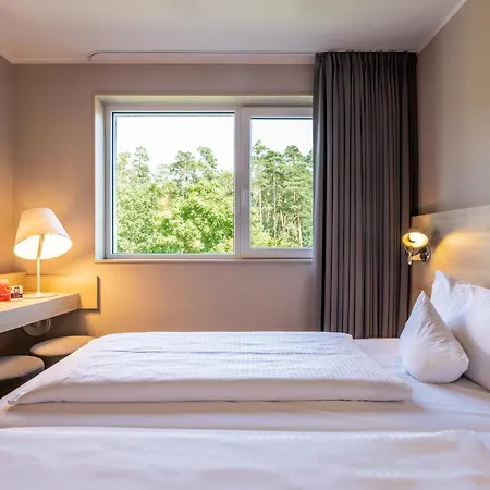 Hotel Serways Ost Feucht