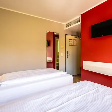 Serways Ost 2* Feucht