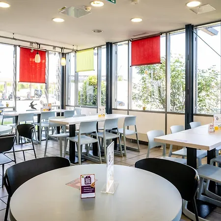 Hotel Serways Ost 2*