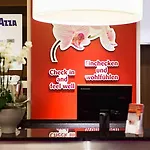 Serways Ost ホテル
