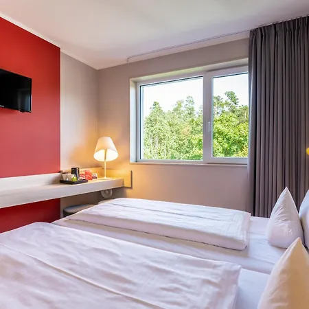 Hotel Serways Ost Feucht