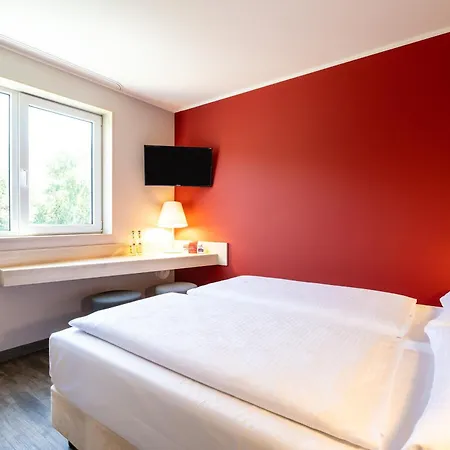 Hotel Serways Ost
