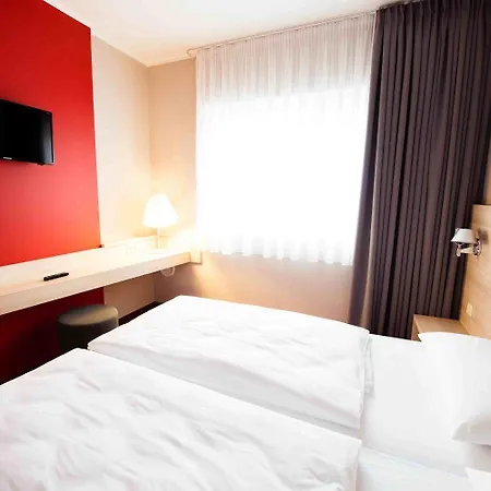 Hotel Serways Ost Feucht