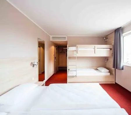 Hotel Serways Ost 2*