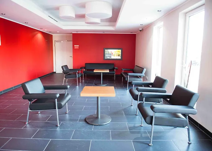 Ξενοδοχείο Serways Ost